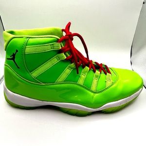 Men’s size 12 Nike Space Jam 11 High Green Hornet Jordan